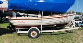 Squadron Yachts Sea Otter 18 Starboard One