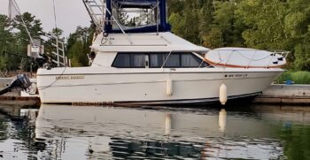 Bayliner 2858 Ciera Command Bridge 1994 Starboard One