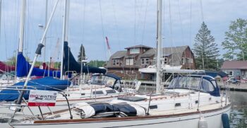 TARTAN 37 EXTERIOR FIVE