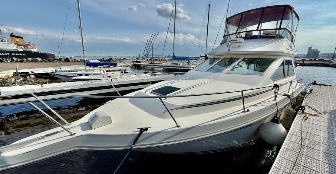 SEA RAY 345 SEDAN BRIDGE 1988 THREE