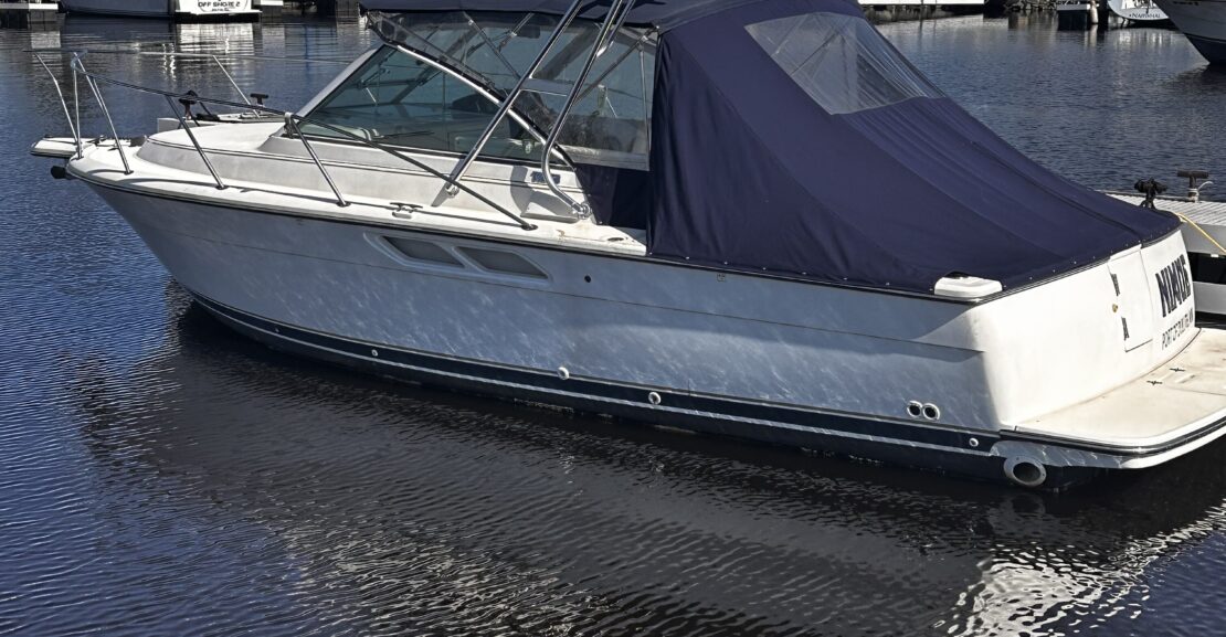TIARA 2900 CORONET 2001
